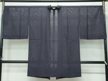 平和屋着物∞極上　スリーシーズン　春夏秋　塵除け　道中着　ロング丈　花紋紗　縞　黒紅色地　逸品　未使用　CZAA5664s6