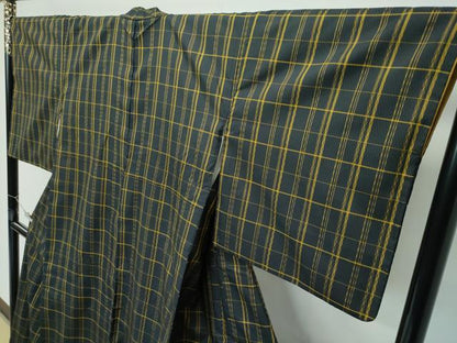 平和屋本店●希少　本場黄八丈　市松綾織　黒八丈　紬　逸品　CZAA5712s6