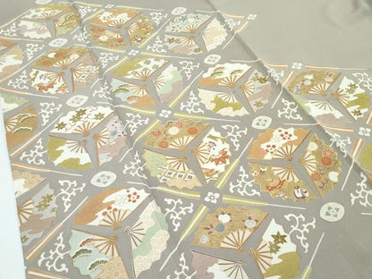 平和屋本店●極上　創業460年・千總　色留袖　駒刺繍　扇花菱文　金彩　生壁色地　逸品　CZAA5719s6