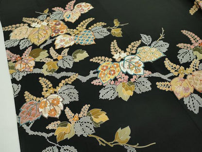 平和屋本店●極上　創業460年・千總　黒留袖　駒刺繍　楓文　金彩　高島屋扱い　逸品　CZAA5755s6