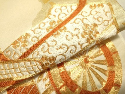 平和屋着物■太鼓柄袋帯　駒刺繍　御所車花文　金彩　逸品　DAAI4817du