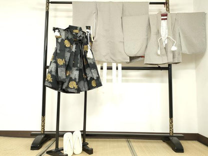 平和屋着物●七五三　男の子　祝着・襦袢・羽織・行灯袴・小物セット 　市松柄　唐獅子　金糸　洗える着物　DAAJ0013ma