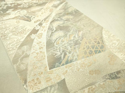 平和屋着物◎六通柄袋帯 地紙重ね風景花文 金銀糸 引箔 正絹 逸品 DAAJ4410re