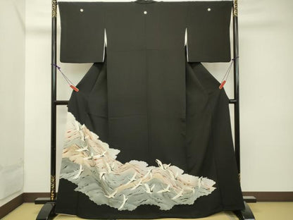 平和屋着物■豪華黒留袖 遠山群れ鶴文 金彩 正絹 逸品 DAAJ5154rt