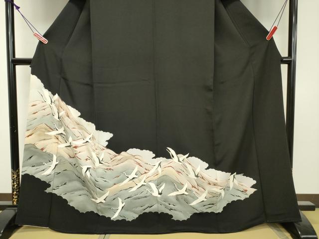 平和屋着物■豪華黒留袖 遠山群れ鶴文 金彩 正絹 逸品 DAAJ5154rt