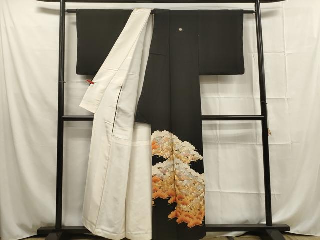 平和屋着物■豪華黒留袖　松　金銀糸　正絹　逸品　DAAN0179op