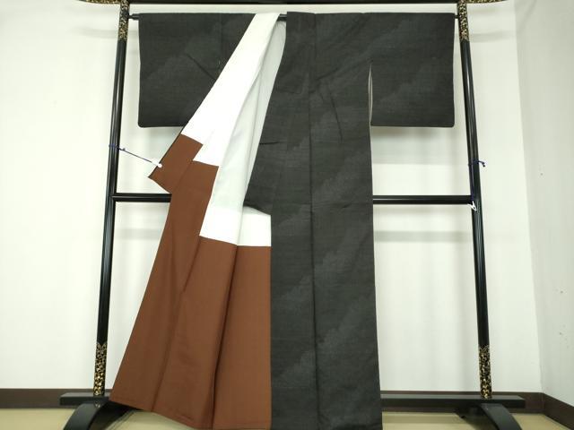 平和屋着物●上質な紬 霞文 黒地 正絹 逸品 DAAP0158ps