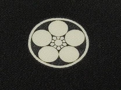平和屋着物■豪華黒留袖　雲霞宝尽くし文　金彩　正絹　逸品　DAAP2779ud
