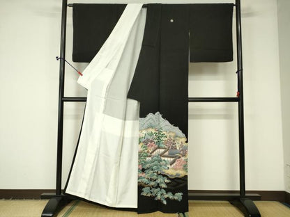 平和屋着物■豪華黒留袖 駒刺繍 風景松文 金彩 正絹 逸品 DAAP6071cm