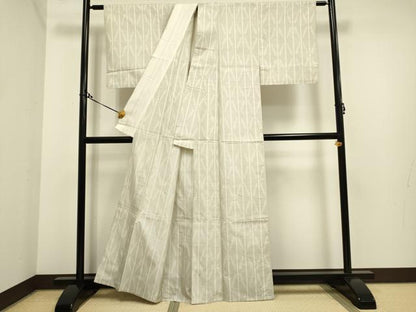 平和屋着物▽本場大島紬　白大島　単衣　100亀甲　間道　正絹　逸品　DAAP7432du