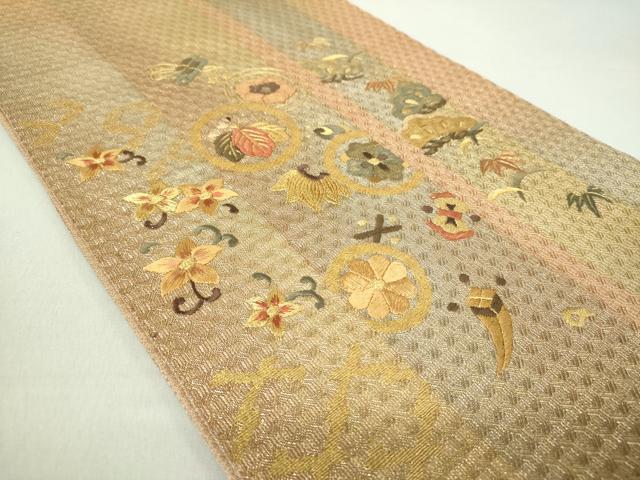 平和屋着物●ひなや工房 くむ・あむ・おる 伊豆蔵明彦 太鼓柄袋帯 刺繍 宝尽くし花文 金糸 正絹 逸品 DAAQ2846ps