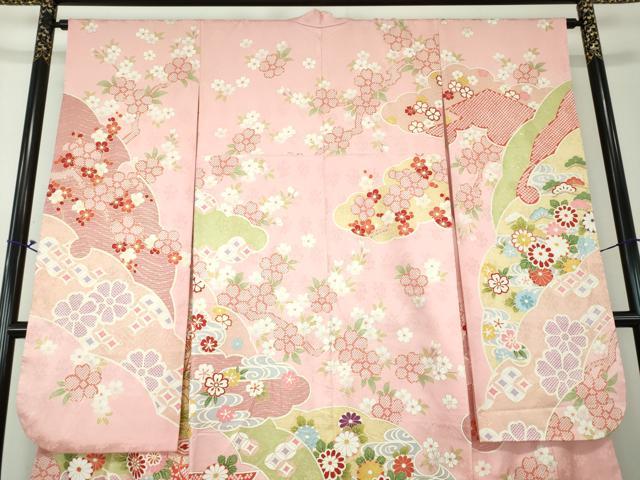 平和屋着物●豪華振袖　駒刺繍　貝桶花文　金彩　正絹　逸品　DAAQ2922ps