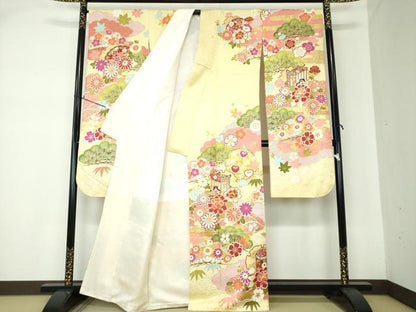 平和屋着物●豪華振袖 駒刺繍 雪輪御所車貝桶花文 金彩 正絹 逸品 DAAQ2926ps