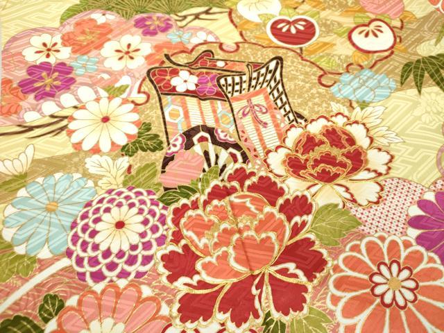 平和屋着物●豪華振袖 駒刺繍 雪輪御所車貝桶花文 金彩 正絹 逸品 DAAQ2926ps