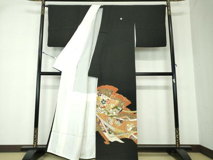 平和屋着物●豪華黒留袖　駒刺繍　雪輪吉祥花文　金彩　阪急百貨店扱い　正絹　逸品　DAAQ2954ps