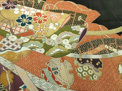 平和屋着物●豪華黒留袖　駒刺繍　雪輪吉祥花文　金彩　阪急百貨店扱い　正絹　逸品　DAAQ2954ps