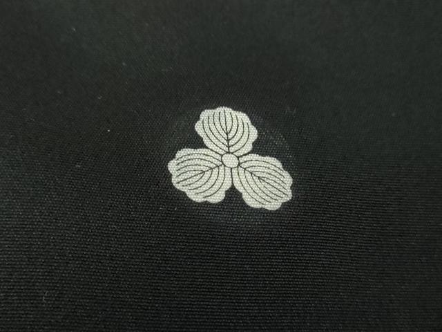 平和屋着物●伝統工芸士　村井紀夫　黒留袖　正倉院鳳凰花文　暈し染め　金銀彩　正絹　逸品　DAAQ2970ps