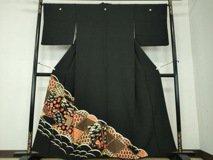 平和屋着物●豪華黒留袖 総刺繍 松竹梅 冊子花文 金糸 正絹 逸品 DAAQ3265ps