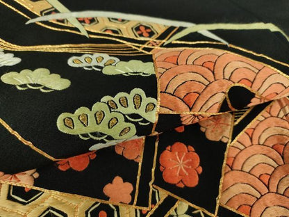 平和屋着物●豪華黒留袖 総刺繍 松竹梅 冊子花文 金糸 正絹 逸品 DAAQ3265ps