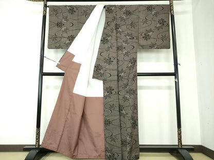 平和屋着物●本場大島紬　7マルキ　竜田川花文　正絹　逸品　DAAQ3326ps