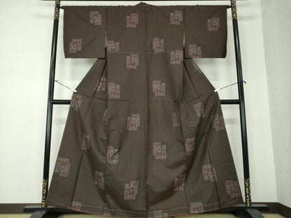 平和屋着物●本場大島紬 地空 色紙器物花文 やまと誂製 正絹 逸品 DAAQ3330ps