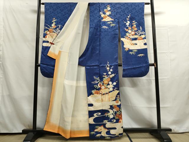 新品【御仕立上】正絹　豪華　刺繍入り友禅振袖 大輪菊花模様 平和屋着物□豪華振袖 駒刺繍 花籬文 金彩 正絹 逸品 DAAQ7401ud