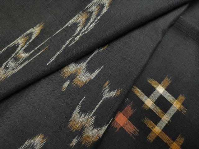 平和屋着物▽上質な紬 単衣 琉球絣文様 正絹 逸品 DAAQ7524du