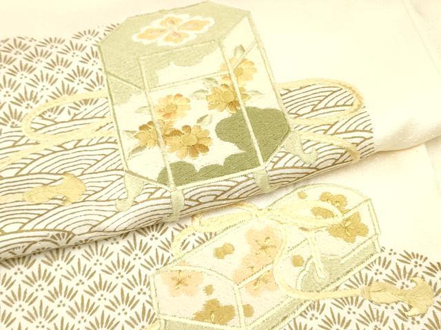 平和屋着物●訪問着 刺繍 貝桶文箱花文 金彩 正絹 逸品 DAAR0101yyy