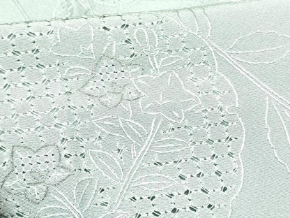 平和屋着物●中国三大刺繍 スワトウ刺繍 汕頭刺繍 総刺繍 訪問着 雪輪草花文 秘色色 銀糸 正絹 逸品 DAAR0163yyy
