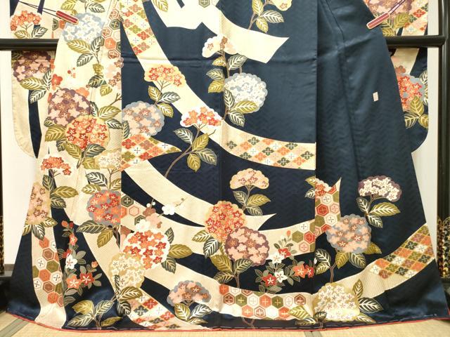 平和屋着物●十日町老舗ブランド　吉澤友禅　吾妻徳穂　振袖　駒刺繍　束ね熨斗吉祥花文　金彩　正絹　逸品　未使用　DAAR0314yyy