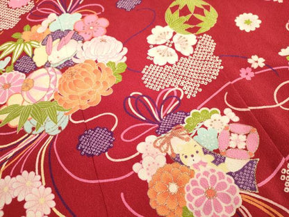 平和屋着物[]七五三　女の子　７歳　祝着　四つ身　襦袢(半衿刺繍)セット　くす玉　舞花文　金彩　洗える着物　DAAR1423jm