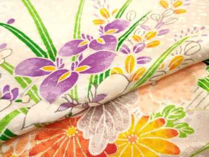 平和屋着物[]七五三　女の子　７歳　祝着　四つ身　駒刺繍　草花文　金彩　洗える着物　DAAR1455jm