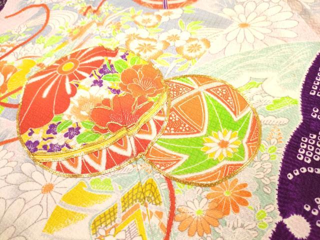 平和屋着物[]七五三　女の子　７歳　祝着　四つ身　駒刺繍　鞠花文　金彩　洗える着物　DAAR1463jm