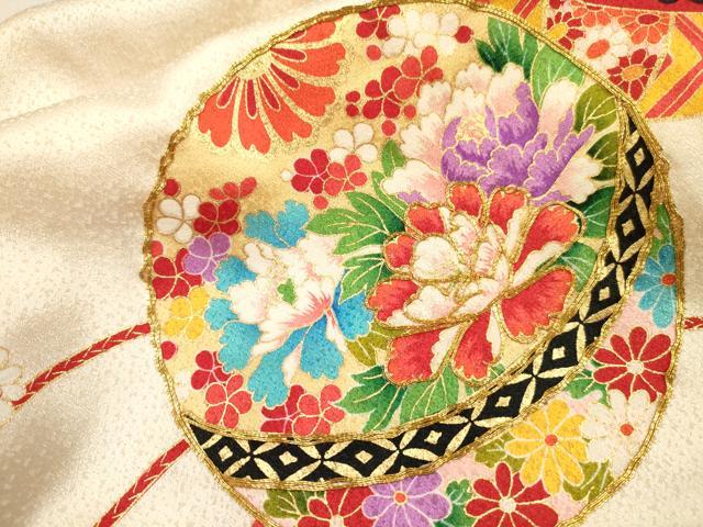 平和屋着物[]七五三　女の子　３歳　祝着　三つ身　長襦袢(半衿刺繍)・被布セット　駒刺繍　鞠花文　金彩　逸品　DAAR1468jm