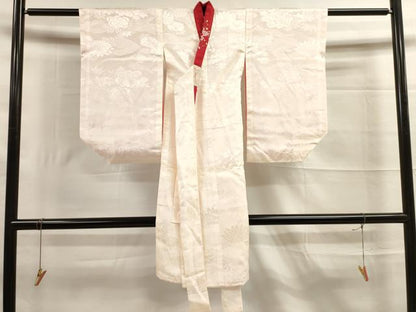 平和屋着物[]七五三　女の子　３歳　祝着　三つ身　長襦袢(半衿刺繍)・被布セット　駒刺繍　鞠花文　金彩　逸品　DAAR1468jm