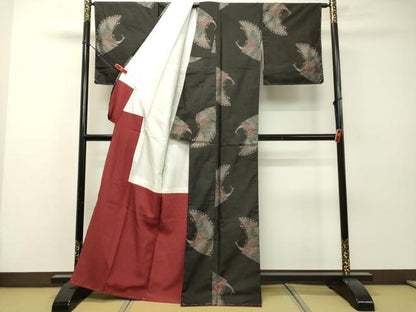 平和屋着物●本場大島紬　9マルキ　地空き　孔雀　正絹　逸品　未使用　DAAR4341tw