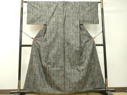 平和屋着物●本場大島紬 7マルキ 笹竹文 正絹 逸品 DAAR4363tw