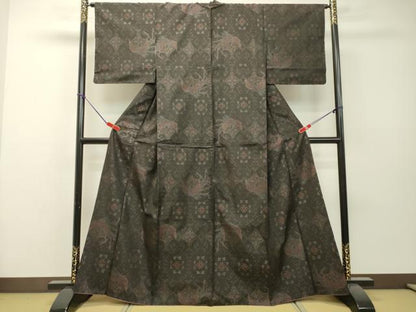 平和屋着物●本場大島紬 古代染色純泥染 鳳凰花文 証紙付き 正絹 逸品 DAAR4369tw