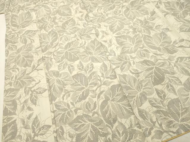 平和屋着物●本場大島紬　白大島　7マルキ　草葉文　正絹　逸品　DAAR4421tw