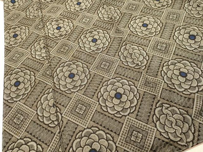 平和屋着物●希少　本場大島紬　龍郷絣　風景花菱文　正絹　逸品　未使用　DAAR4464tw