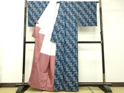 平和屋着物●本場琉球絣 紬 正絹 逸品 DAAR4475tw