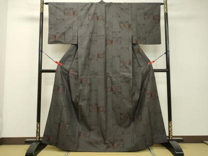 平和屋着物●本場大島紬 9マルキ 色紙風景草花文 正絹 逸品 DAAR4483tw