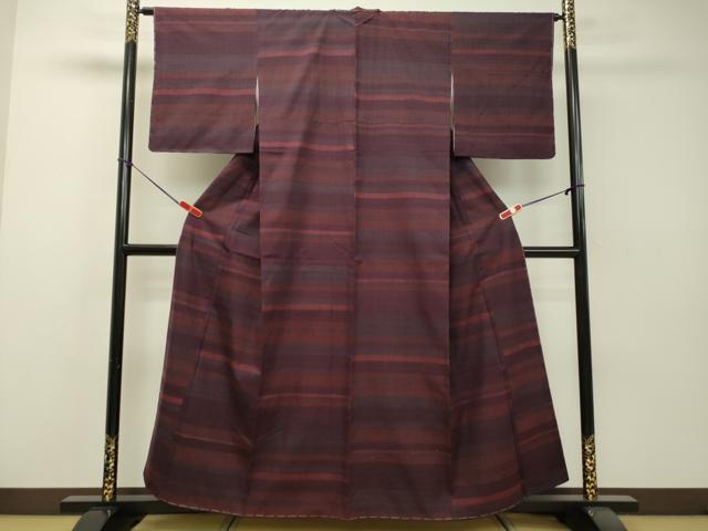 平和屋着物●上質な紬 　横段文　正絹　逸品　未使用　DAAR4517tw