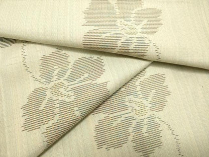 平和屋着物●本場大島紬 白大島 草花文 正絹 逸品 DAAR4520tw