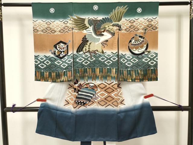 平和屋着物[]お宮参り　男の子　祝着　産着　初着　のしめ　鷹　鷲　暈し染め　金彩　逸品　DAAR6225ma
