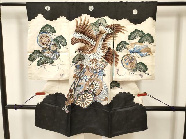 平和屋着物[]お宮参り　男の子　祝着　産着　初着　のしめ　鷹　鷲　絵巻源氏車松文　金彩　逸品　DAAR6257ma