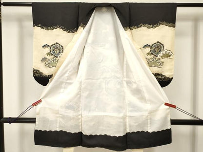 平和屋着物[]お宮参り　男の子　祝着　産着　初着　のしめ　鷹　鷲　飛鶴松文　金彩　逸品　DAAR6277ma