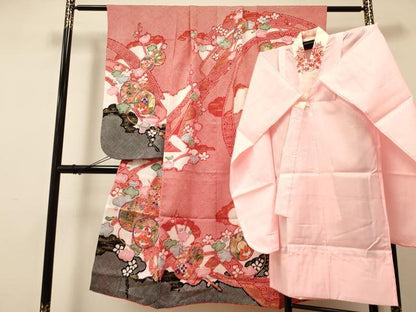 平和屋着物[]七五三　女の子　７歳　祝着　四つ身　襦袢(半衿刺繍)セット　鼓花文　金彩　洗える着物　DAAR6368ma