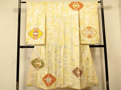 平和屋着物∵女の子 十三参り 子供 駒刺繍 双蝶花文 暈し染め 金銀彩 逸品 DAAR6375ma