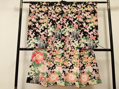 平和屋着物[]七五三　女の子　７歳　祝着　四つ身　袋帯・小物セット　手描き　牡丹花文　黒地　金彩　逸品　DAAR6386ma